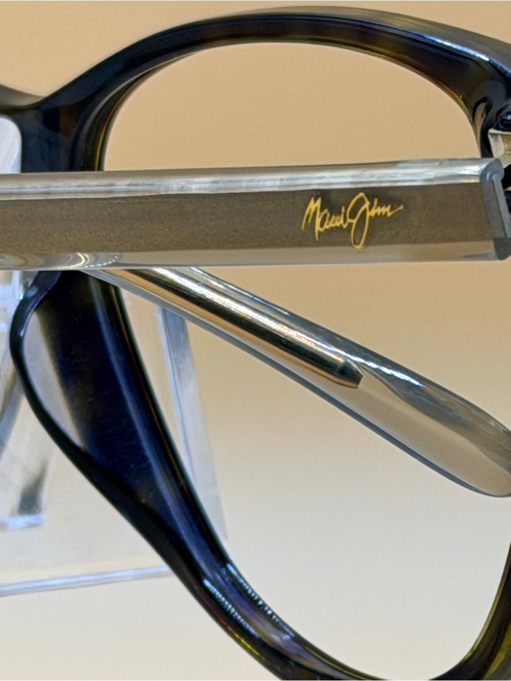 Maui Jim Isola Clear Beige frames